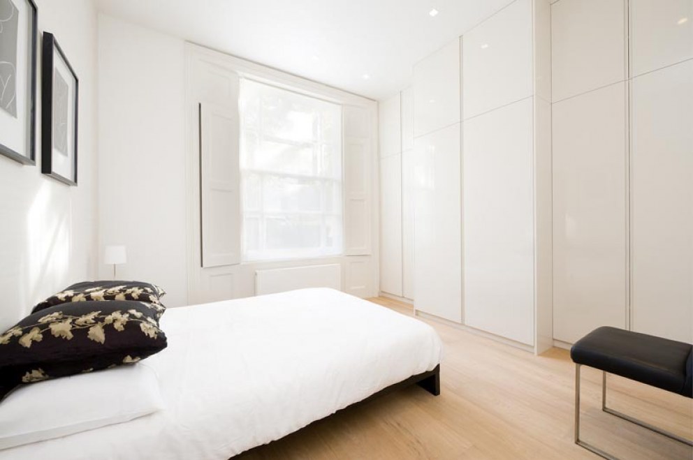 Notting Hill Garden Apartment | Master Bedroom | Interior Designers